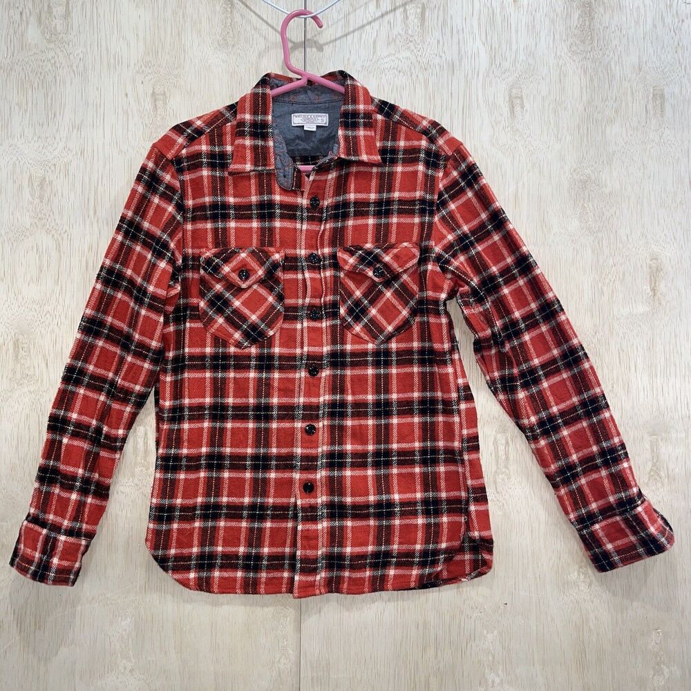 Wallace & Barnes Plaid Heavyweight Button Up Flannel Shirt - Small